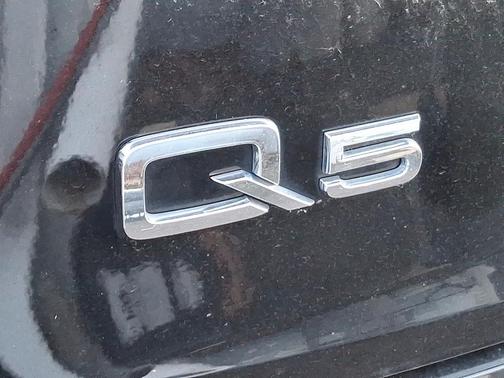 2018 Audi Q5 2.0T Tech Premium