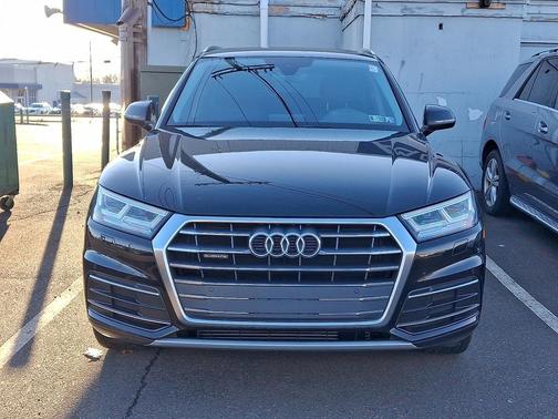 2018 Audi Q5 2.0T Tech Premium