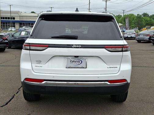 2024 Jeep Grand Cherokee Laredo