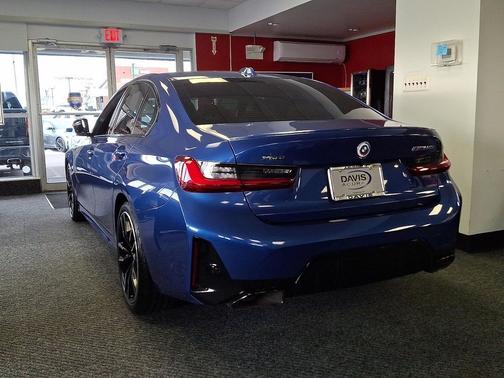 2023 BMW M340 i xDrive