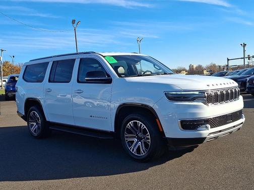 2024 Jeep Wagoneer L Series II 4x4