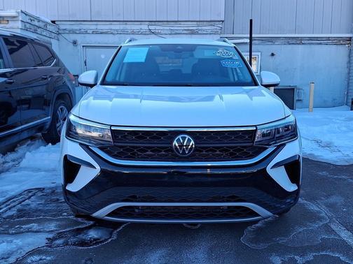 2024 Volkswagen Taos 1.5T SE