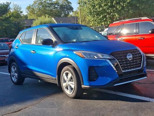 2024 Nissan Kicks S
