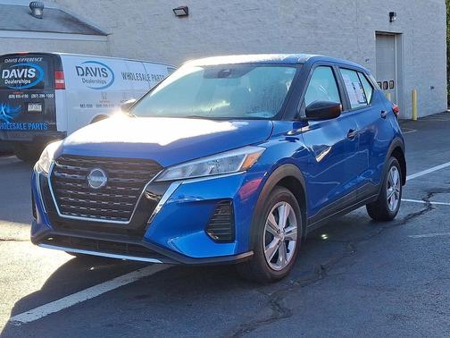 2024 Nissan Kicks S