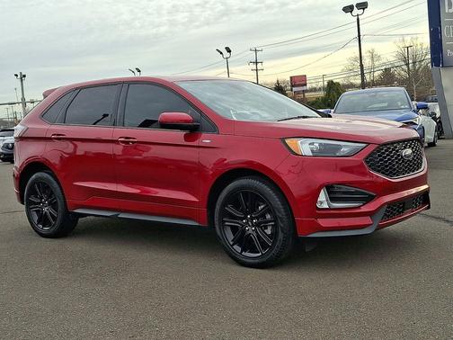 2024 Ford Edge ST Line
