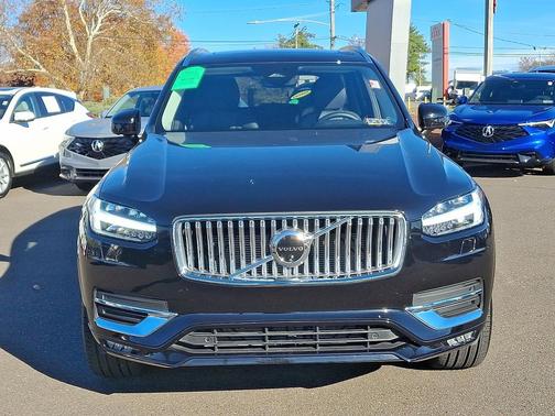 2024 Volvo XC90 B6 Plus Bright Theme 7-Seater