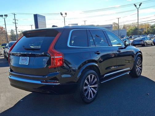 2024 Volvo XC90 B6 Plus Bright Theme 7-Seater