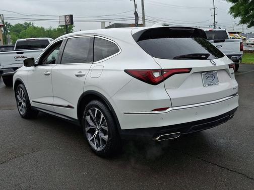 Platinum White 2023 Acura MDX Technology Package