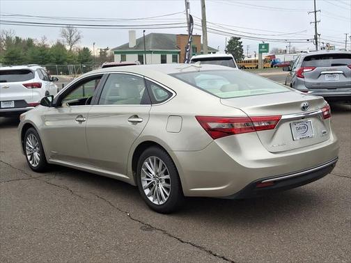2018 Toyota Avalon Hybrid XLE Plus