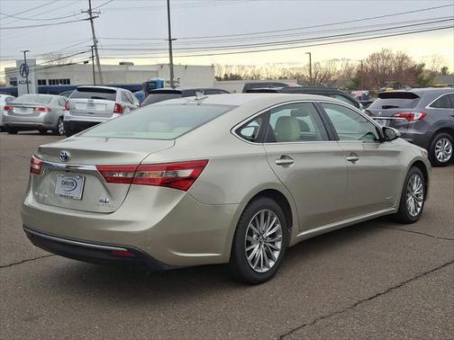 2018 Toyota Avalon Hybrid XLE Plus