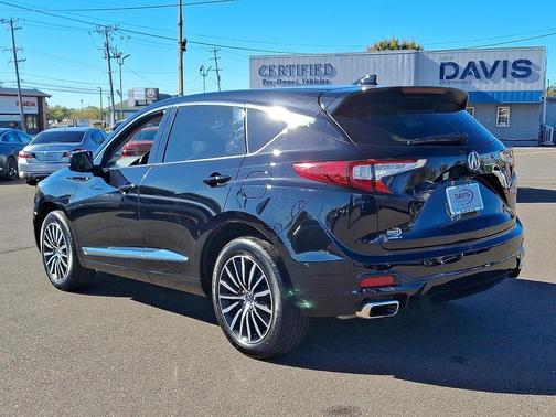 2025 Acura RDX Advance Package