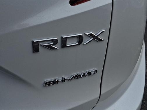 Platinum White Pearl 2026 Acura RDX Base