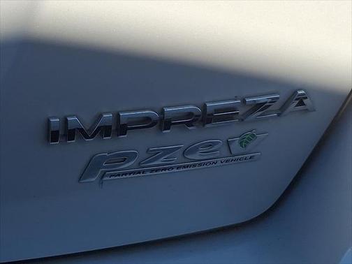 2012 Subaru Impreza 2.0i