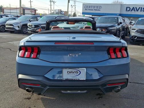 2025 Ford Mustang GT Premium