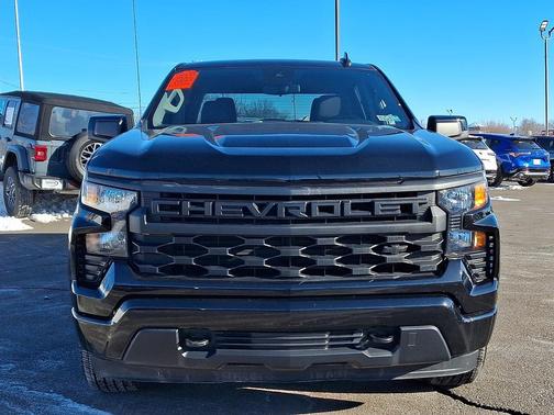 2024 Chevrolet Silverado 1500 Custom