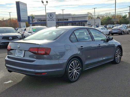 2016 Volkswagen Jetta 1.8T Sport