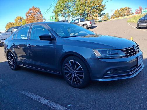 2016 Volkswagen Jetta 1.8T Sport