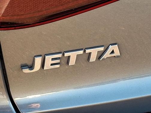 2016 Volkswagen Jetta 1.8T Sport