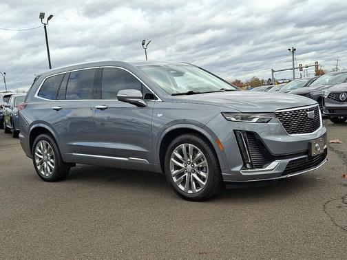 2022 Cadillac XT6 Premium Luxury AWD
