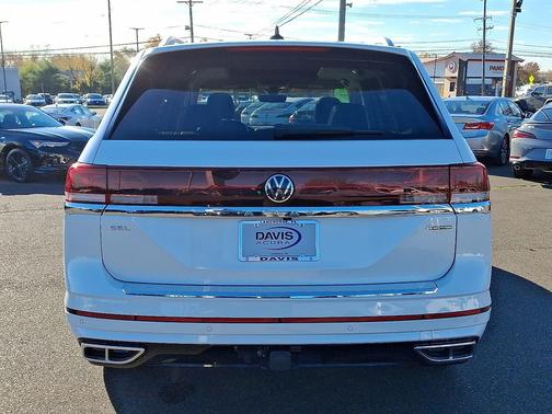 2024 Volkswagen Atlas 2.0T SEL Premium R-Line 4MOTION