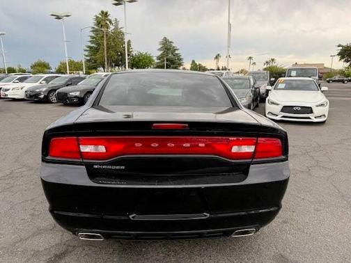 2014 Dodge Charger SE