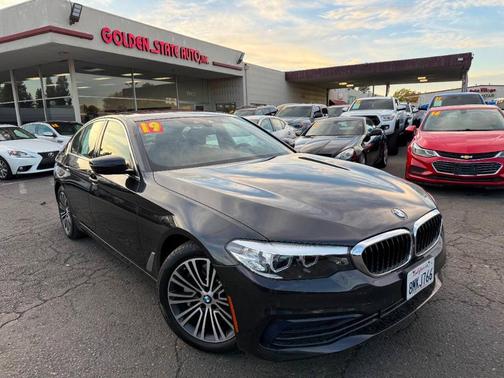 2019 BMW 530 i