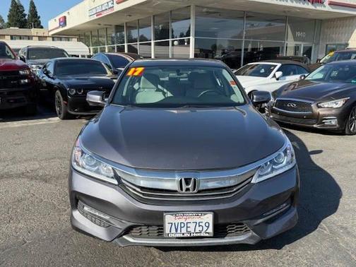 2017 Honda Accord EX