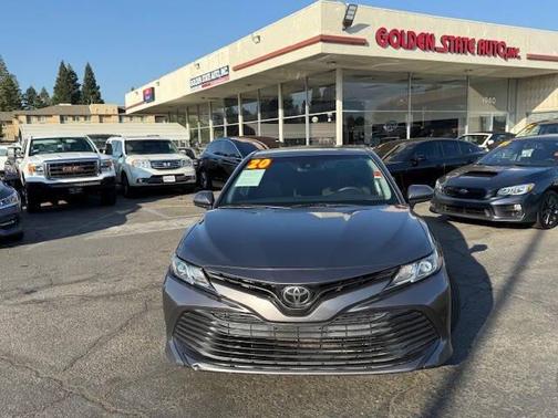 2020 Toyota Camry LE