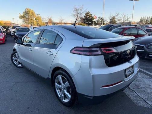 2012 Chevrolet Volt Base