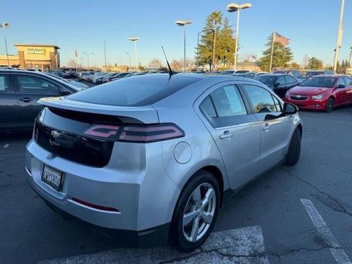 2012 Chevrolet Volt Base