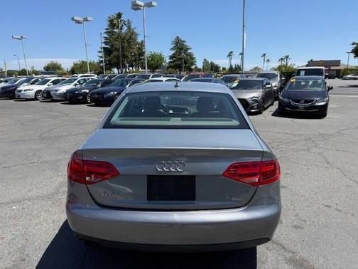 2010 Audi A4 2.0T Premium quattro