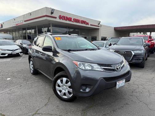 2015 Toyota RAV4 LE