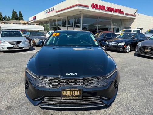 2023 Kia K5 LXS