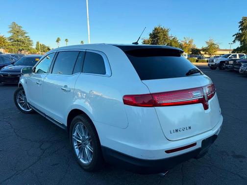 2013 Lincoln MKT EcoBoost