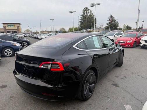 2017 Tesla Model 3 Long Range