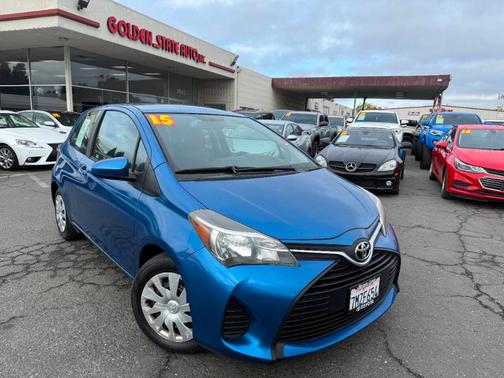 2015 Toyota Yaris L