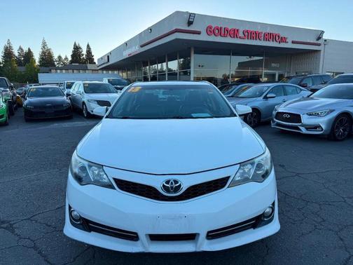 2013 Toyota Camry SE