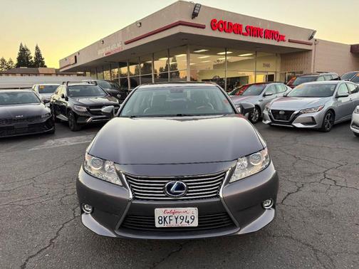 2014 Lexus ES 300h Base