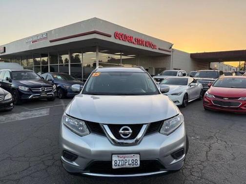 2015 Nissan Rogue SV