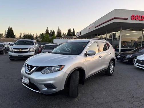 2015 Nissan Rogue SV