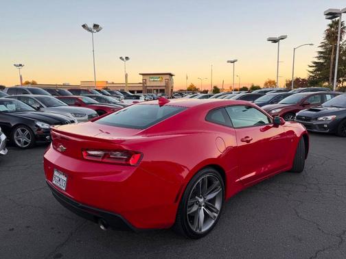 2016 Chevrolet Camaro 1LT