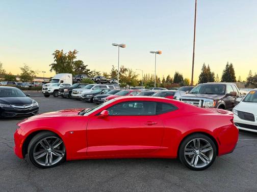 2016 Chevrolet Camaro 1LT