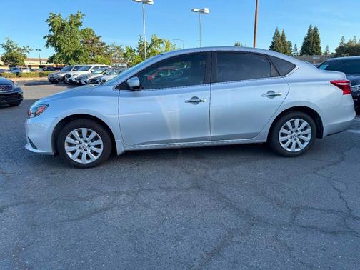 2016 Nissan Sentra SV