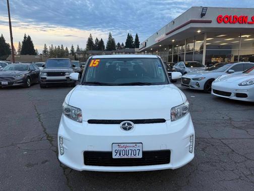 2015 Scion xB Base
