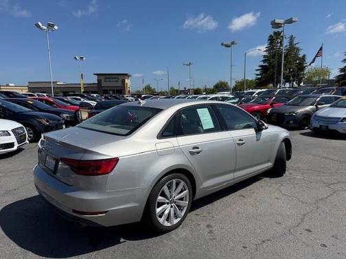 2017 Audi A4 2.0T ultra Premium