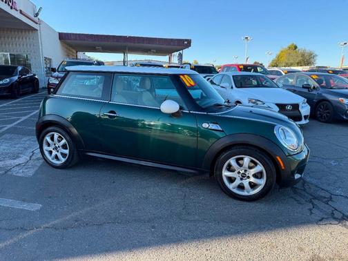 2010 MINI Cooper S