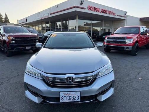 2017 Honda Accord Hybrid Touring