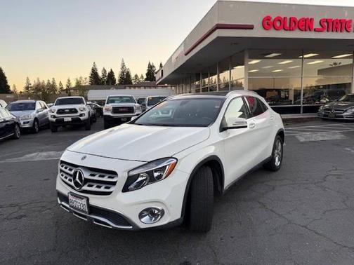 2018 Mercedes-Benz GLA 250 Base 4MATIC