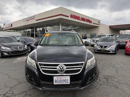 2010 Volkswagen Tiguan Wolfsburg Edition