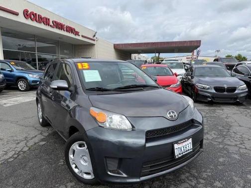 2013 Scion xD Base